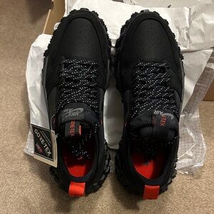 Nike Men's Air Jordan 1 Low Element Black and Red. NIB.